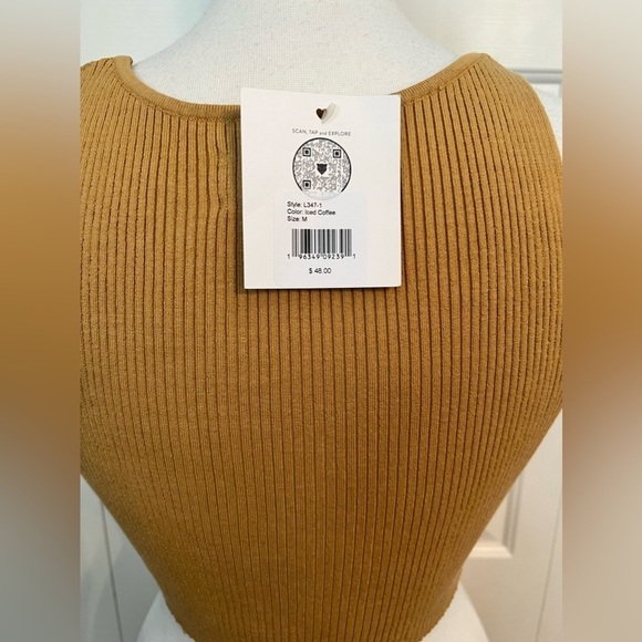 NWT LITA by Ciara Iced Coffee Ribbed Crop Top Size Medium - Picture 10 of 11